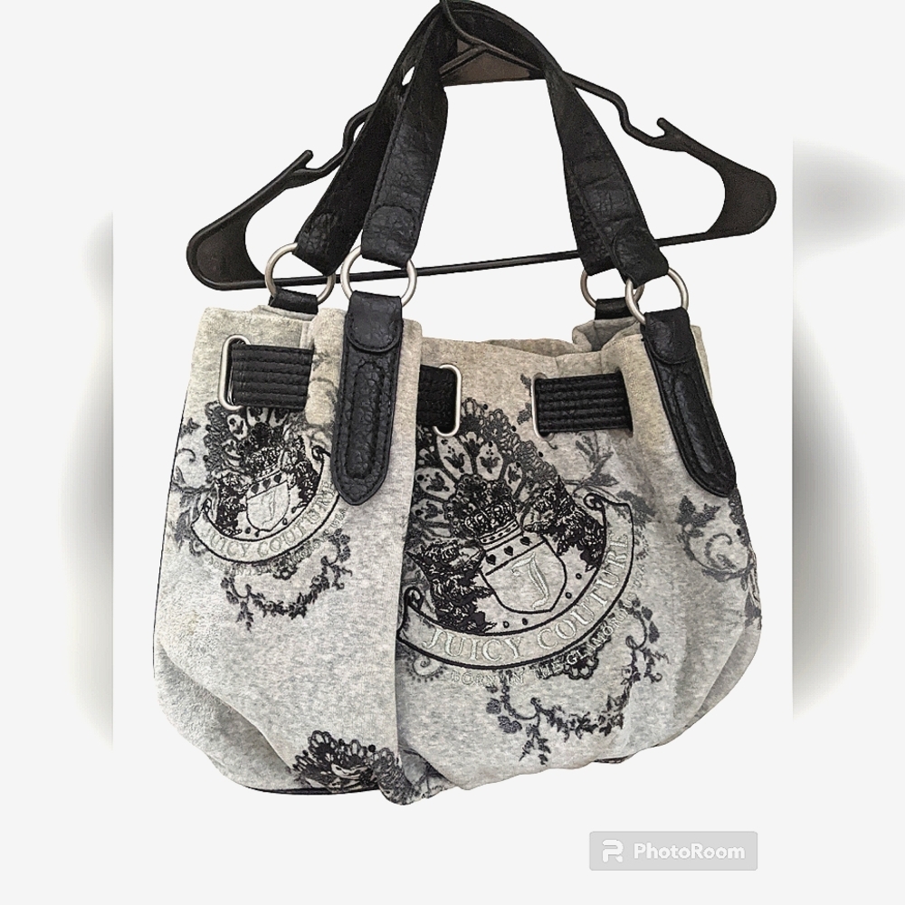Juicy Couture 👛 medium grey and black bag ✨✨